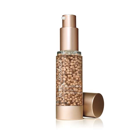 The science behind magic minerals spray foundation